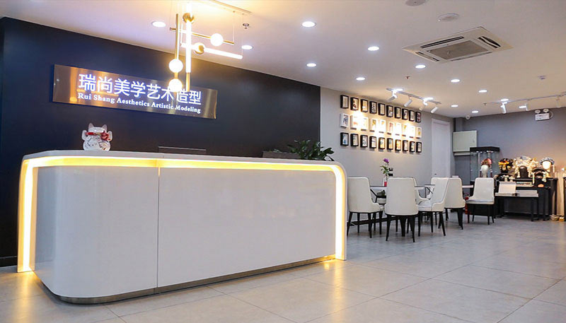 北京的化妝學(xué)校，與電視臺(tái)、劇組合作多的有哪些？