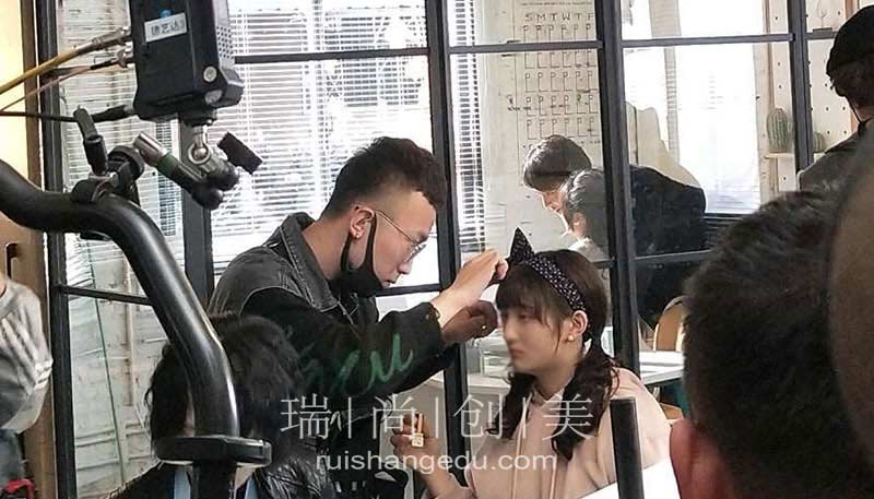 為什么都要學(xué)習(xí)影視化妝？和普通化妝相比有什么不一樣