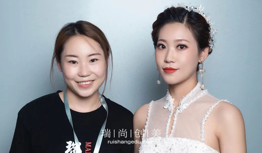 化妝師未來該如何發(fā)展？你真的清楚嗎？