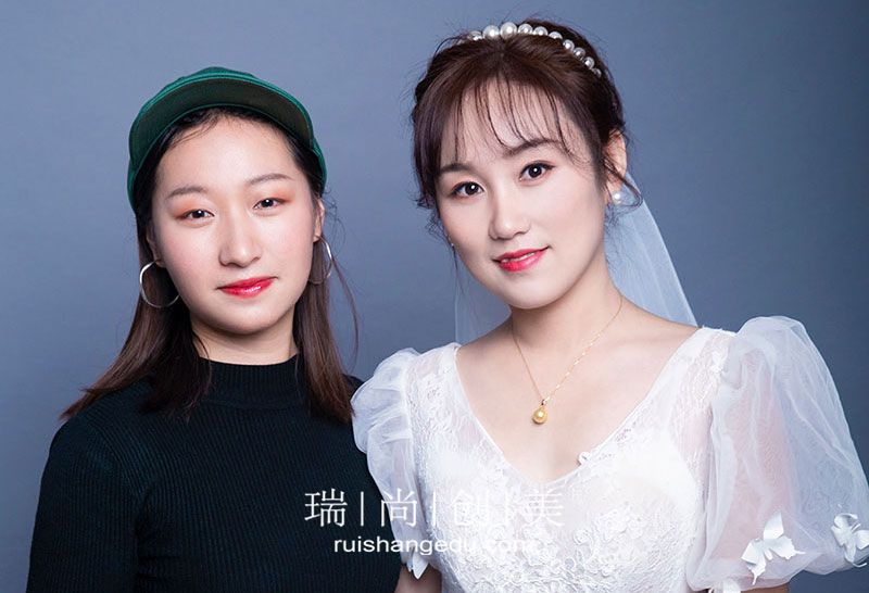 化妝師前景跟學歷有關系嗎？學歷低想學化妝來看！