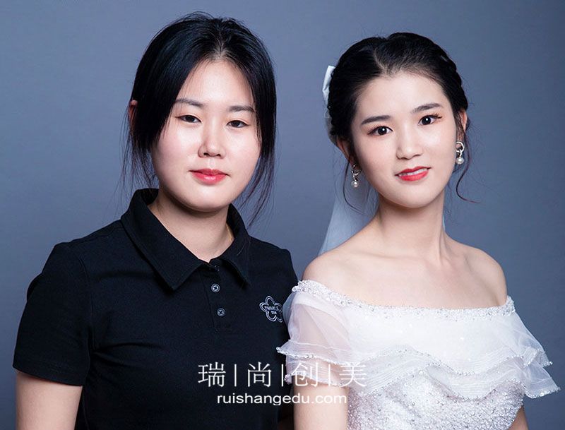 學(xué)化妝想進(jìn)劇組，教你如何選學(xué)校？