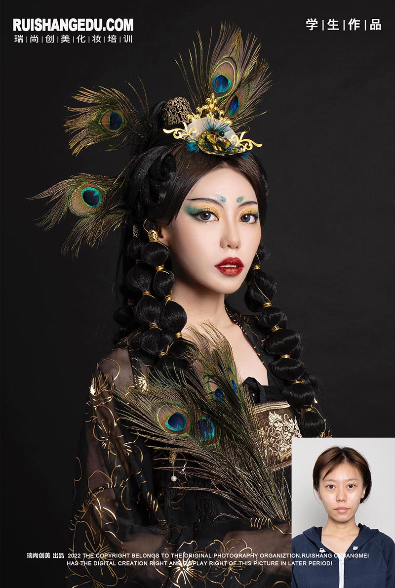 中秋賞月搭配漢服妝容，撞出新時(shí)尚！