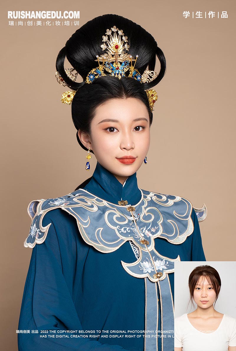 中秋賞月搭配漢服妝容，撞出新時(shí)尚！