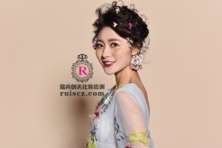 學化妝師有前途嗎？