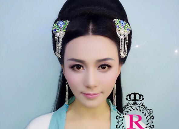 瑞尚創(chuàng)美分享化妝技巧：彎眉之道！