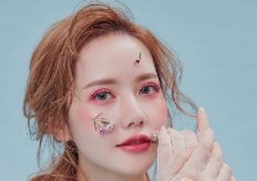 瑞尚創(chuàng)美為您解答一下，女生學(xué)化妝有前途么？