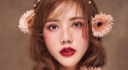 32歲學彩妝晚嗎？現(xiàn)在開始學彩妝是不是有一些晚了？