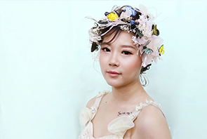 化妝教程：影樓化妝造型——鮮花新娘！