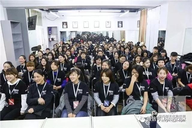 新生開學(xué)：讓平凡的人生，綻放新的光彩！