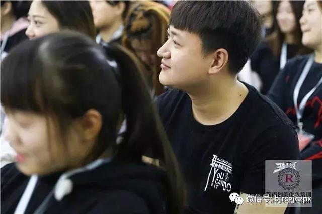 新生開學(xué)：讓平凡的人生，綻放新的光彩！