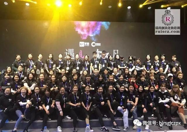 畢業(yè)生招聘：高薪差距，源于你選擇的方向！