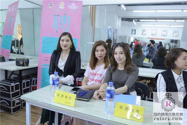 校招進(jìn)行時(shí)：百家校企合作，就業(yè)無憂！