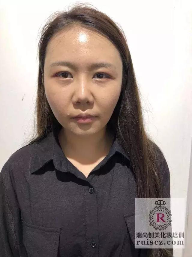 新生入學&老生月考：年輕nice有實力，熱愛化妝沒道理！