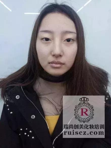 新生入學&老生月考：年輕nice有實力，熱愛化妝沒道理！
