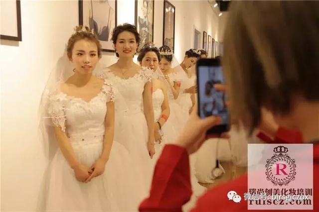 「月考預(yù)告」所謂捷徑，不過(guò)是踏實(shí)走好每一步！