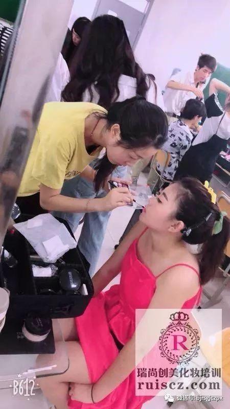 「學員實習」都是零基礎(chǔ)，憑什么他們這么優(yōu)秀？