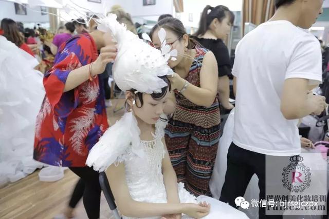 官方發(fā)糖｜“校園杯”新娘大賽，您的花絮到了，請查收！