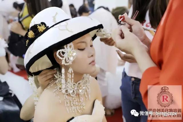 官方發(fā)糖｜“校園杯”新娘大賽，您的花絮到了，請查收！