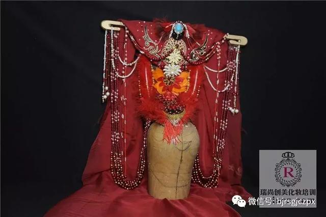 化妝師提升段位的大招，直接又簡單！