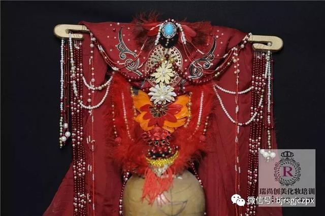 化妝師提升段位的大招，直接又簡單！