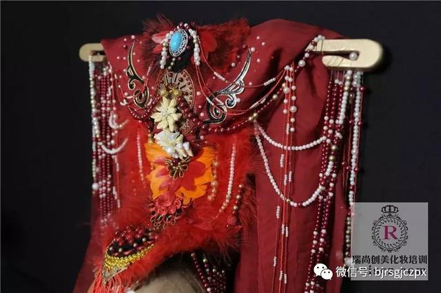 化妝師提升段位的大招，直接又簡單！