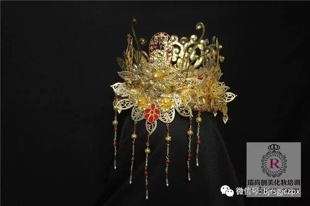 化妝師提升段位的大招，直接又簡單！