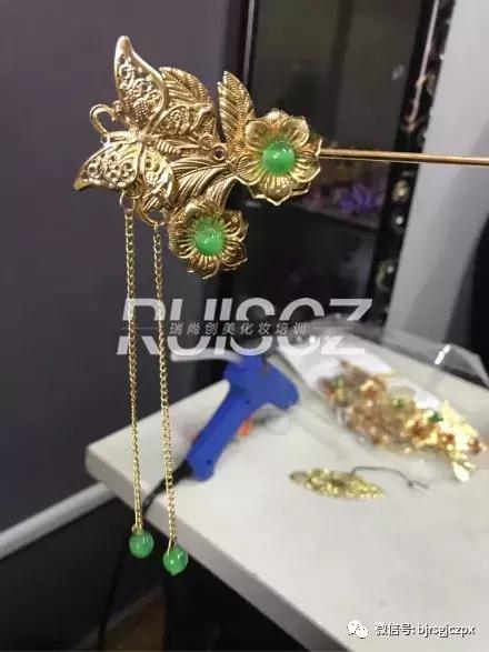 古裝造型很好做？做好飾品就不是個(gè)簡(jiǎn)單的事兒！