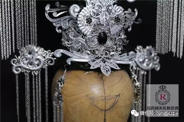 古裝造型很好做？做好飾品就不是個(gè)簡(jiǎn)單的事兒！