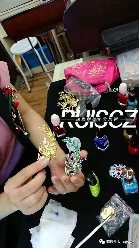 古裝造型很好做？做好飾品就不是個(gè)簡(jiǎn)單的事兒！