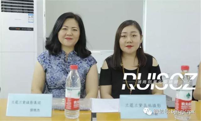 校園招聘會，在實(shí)踐中與面試官“博弈”！