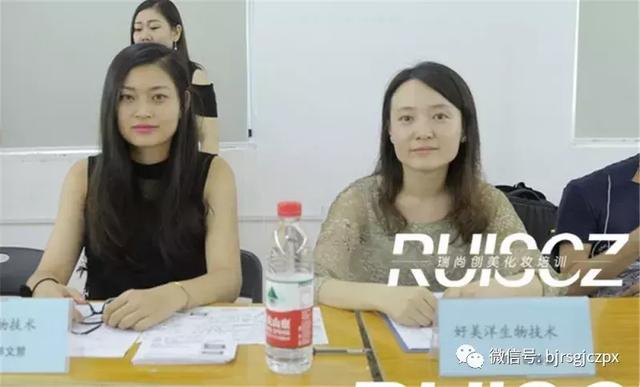 校園招聘會，在實(shí)踐中與面試官“博弈”！
