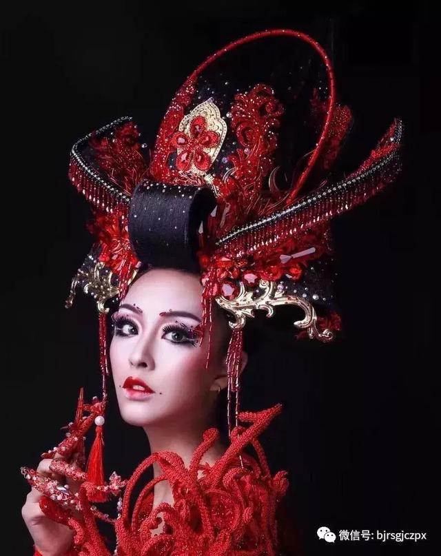第九屆瑞尚創(chuàng)美《藝無界》彩妝大賽調整公告