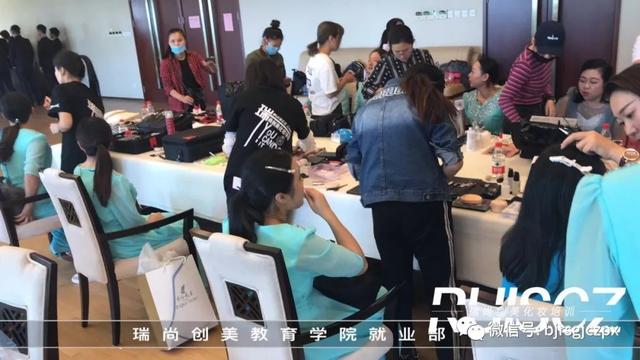 越簡單的妝容越考驗技術(shù)，實戰(zhàn)才是硬道理！