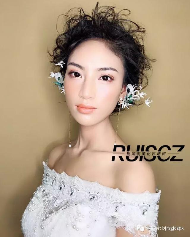 影樓套系中的那些“門道”，你摸清了嗎？