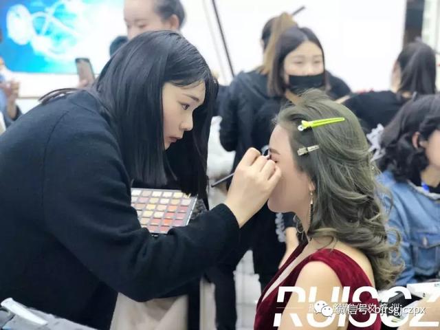 三百人超大型實(shí)習(xí)活動(dòng)，北京世界之花美博會(huì)我們來了！