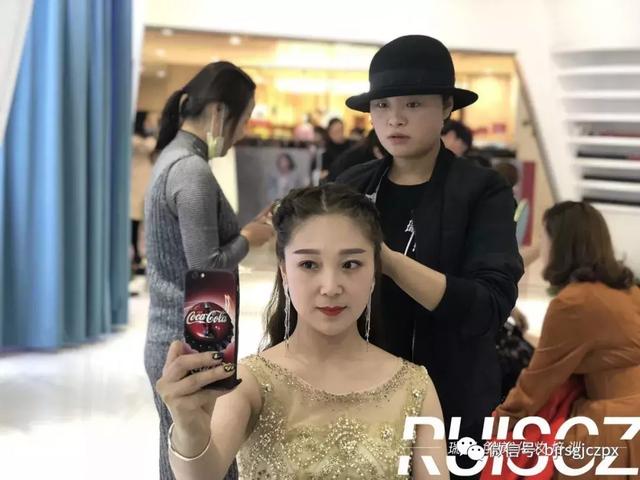 三百人超大型實(shí)習(xí)活動(dòng)，北京世界之花美博會(huì)我們來了！