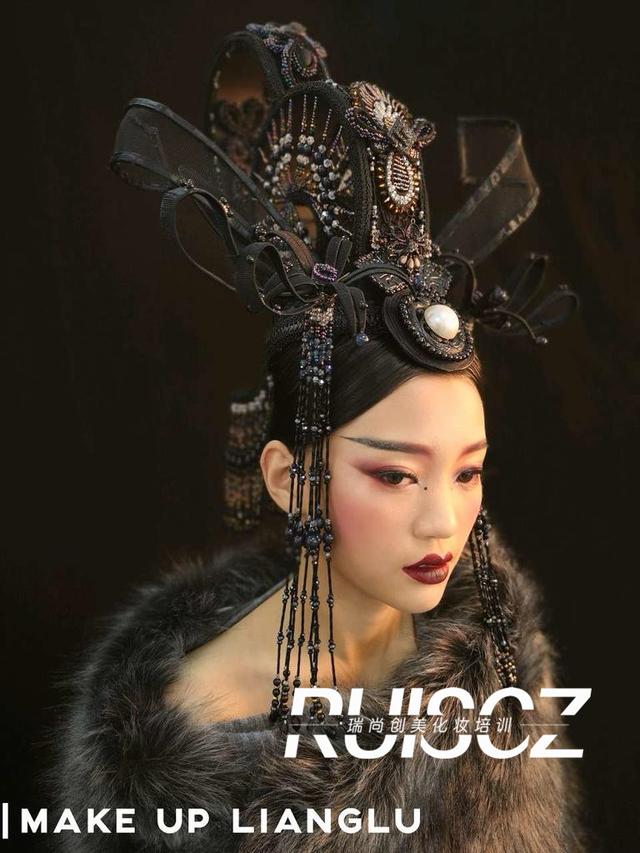 「影視」妖魔當(dāng)?shù)?，看化妝師如何把“妖氣”化出來！