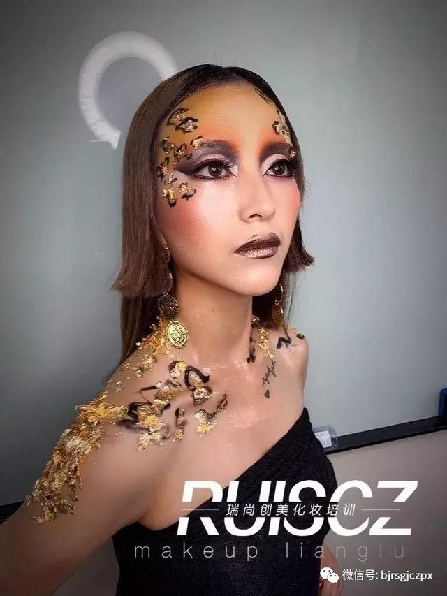 超搶鏡的創(chuàng)意妝容，給妝容帶來新的靈感