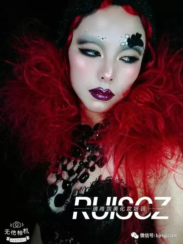 超搶鏡的創(chuàng)意妝容，給妝容帶來新的靈感