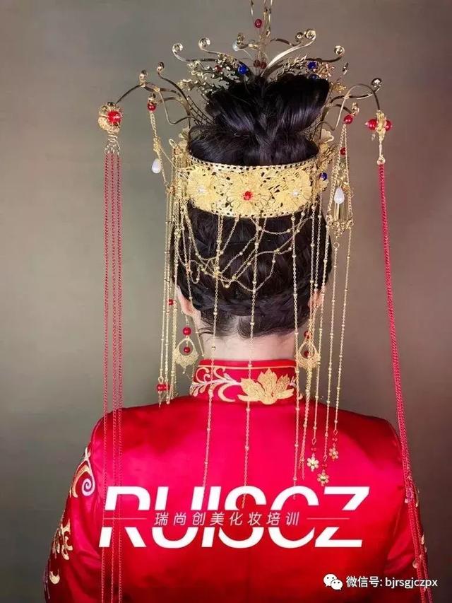 學員月考作品欣賞:不同風格的新娘造型