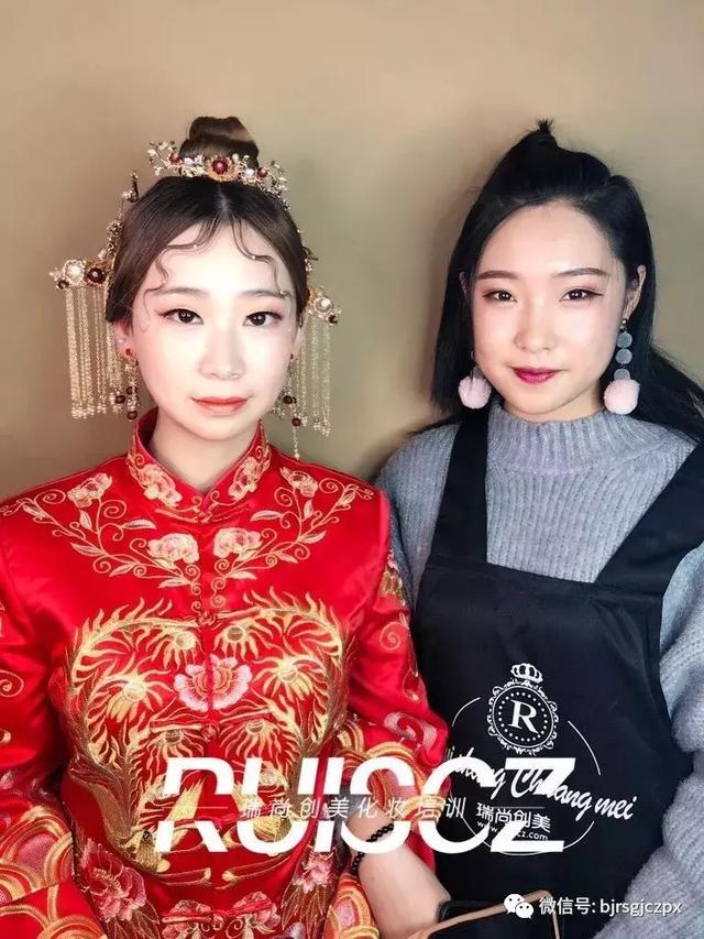 學員月考作品欣賞:不同風格的新娘造型