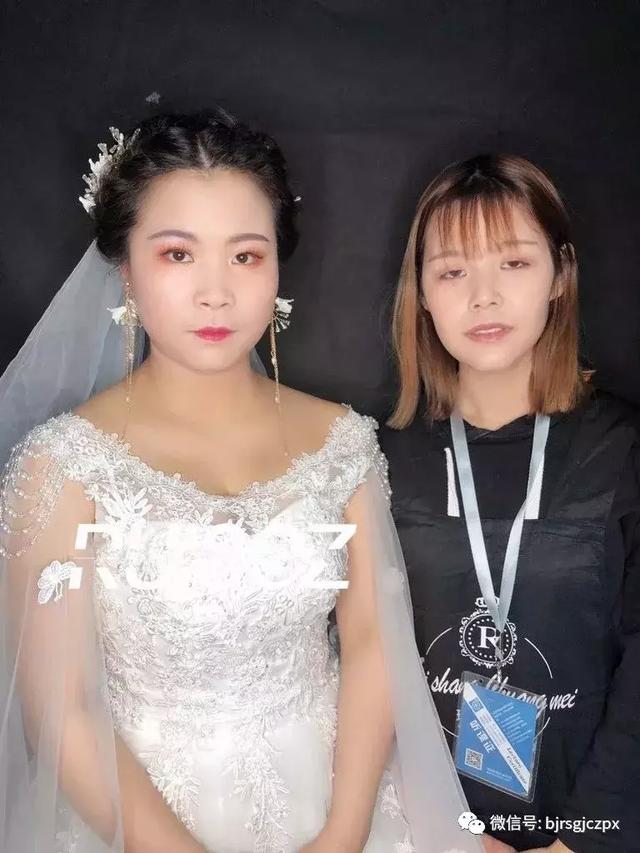 學(xué)員月考｜基礎(chǔ)班新娘造型，不同的靈感不同的詮釋！