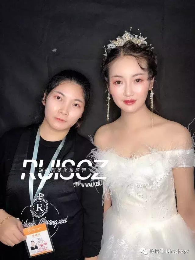 學(xué)員月考｜基礎(chǔ)班新娘造型，不同的靈感不同的詮釋！