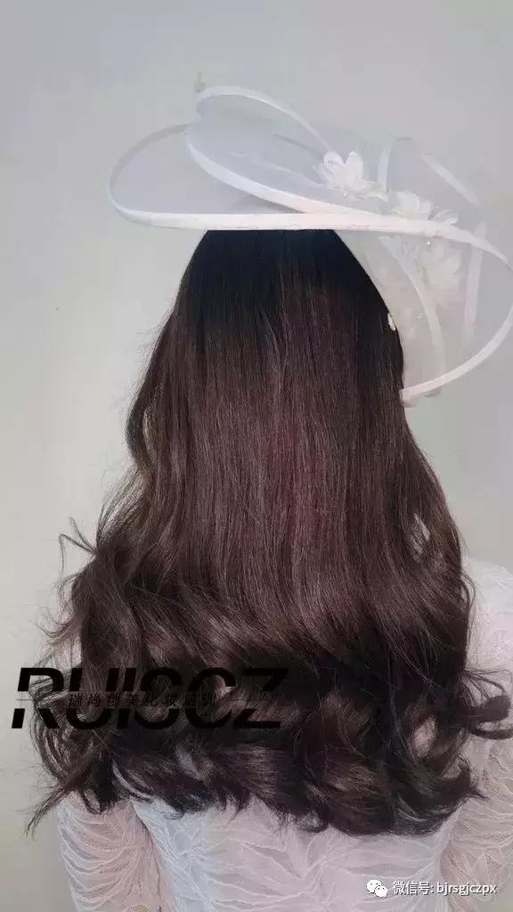 充滿高級感的外景新娘，秋冬外拍正適用！