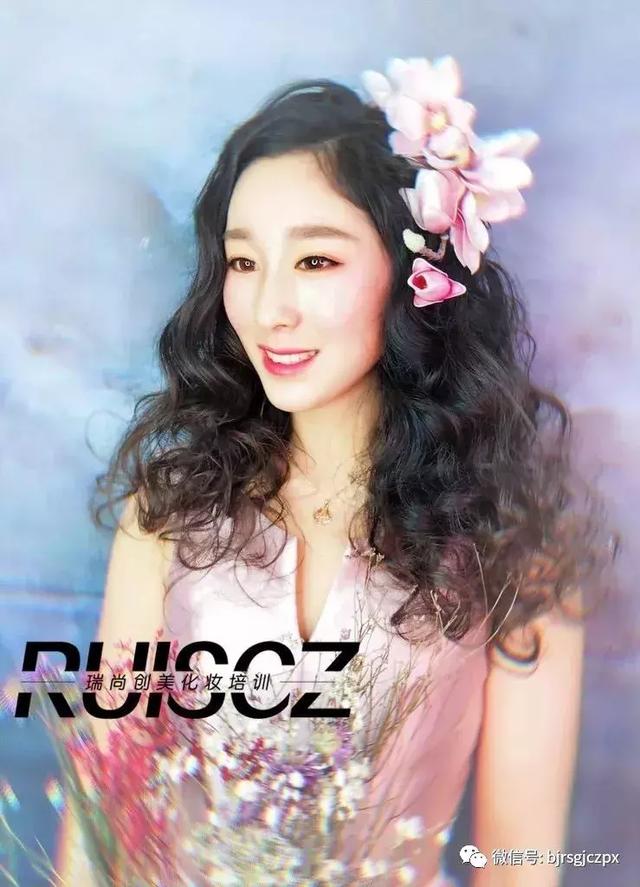 充滿高級感的外景新娘，秋冬外拍正適用！