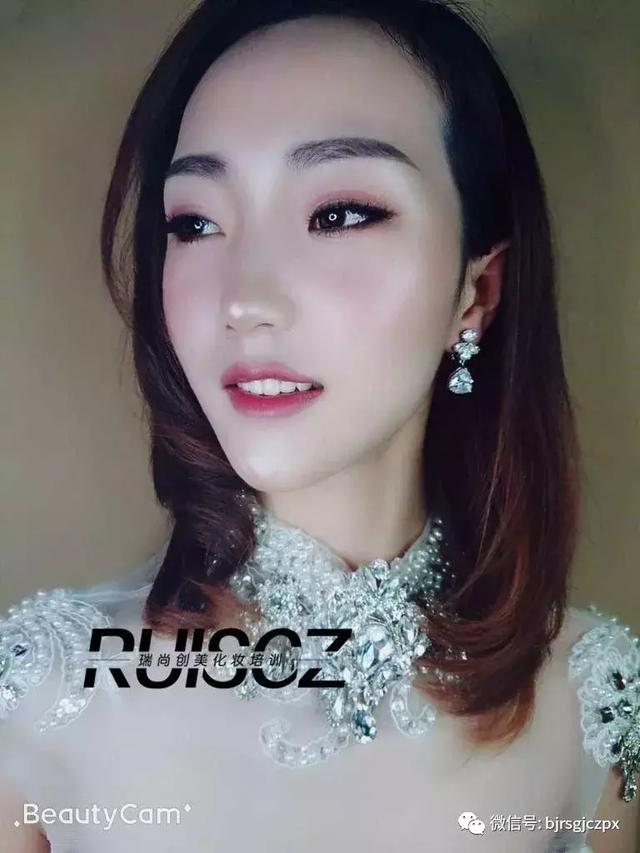 造型指南｜年會(huì)、紅毯、頒獎(jiǎng)禮，造型還能這么玩？