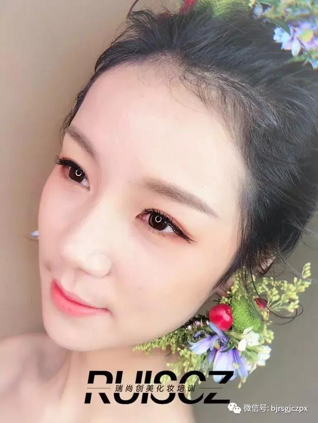 經(jīng)典的鮮花新娘，居然也有N種打開方式！