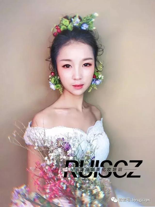 經(jīng)典的鮮花新娘，居然也有N種打開方式！