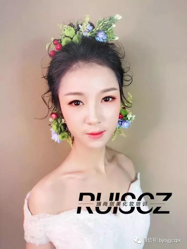 經(jīng)典的鮮花新娘，居然也有N種打開方式！