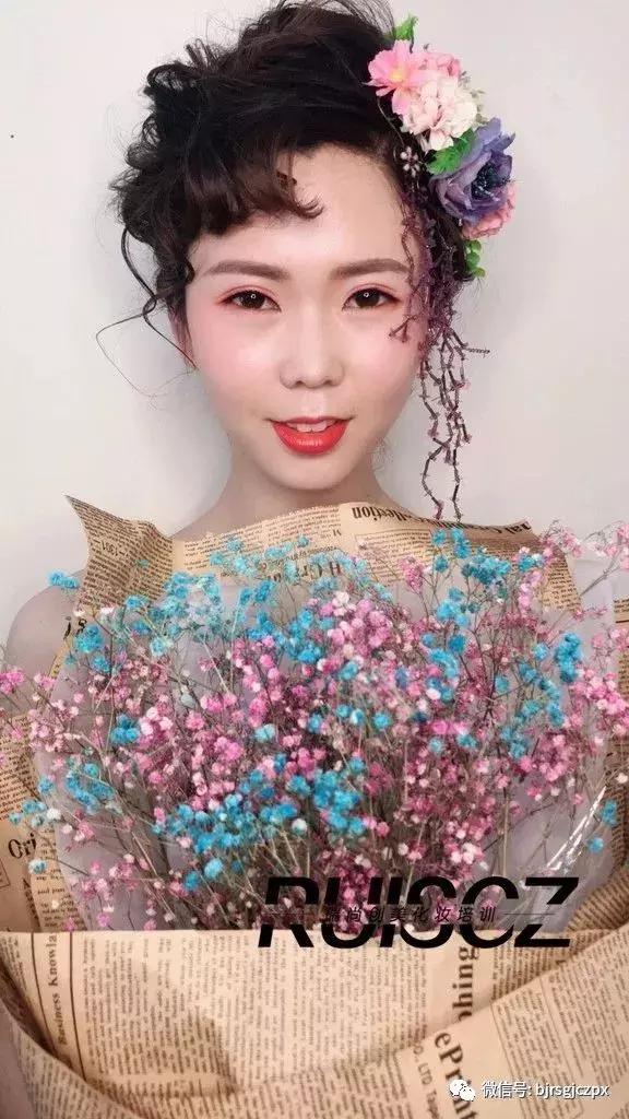 經(jīng)典的鮮花新娘，居然也有N種打開方式！